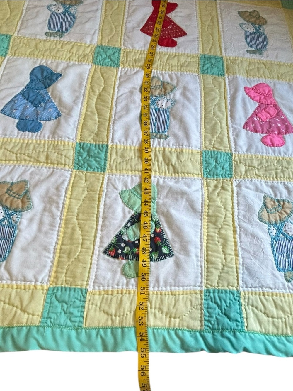 Vintage Handmade Sunbonnet Sue Quilt Blanket 55x39 Cottagecore - Picture 7 of 14